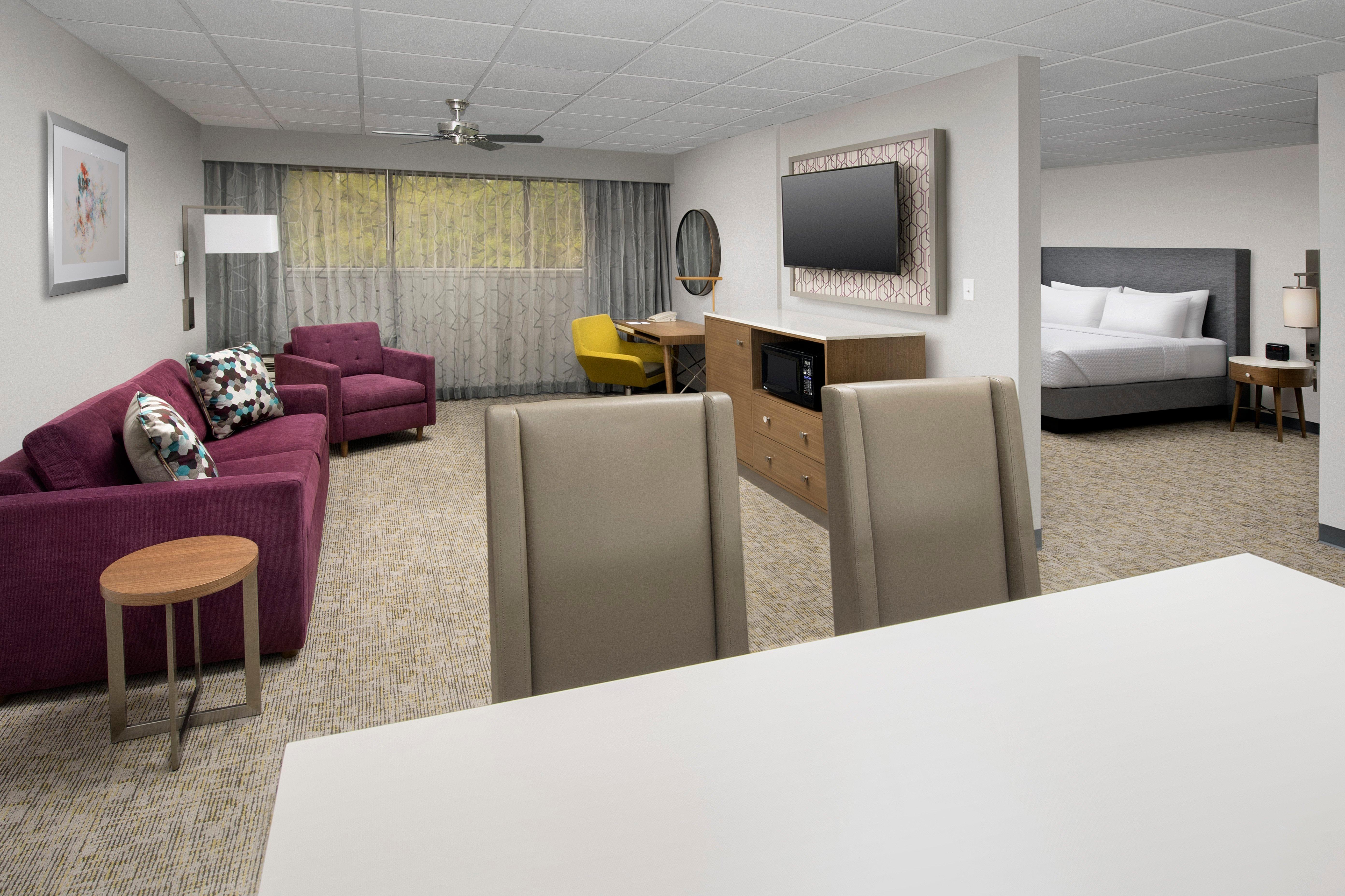 Crowne Plaza San Antonio Airport By Ihg Hotel Exterior photo