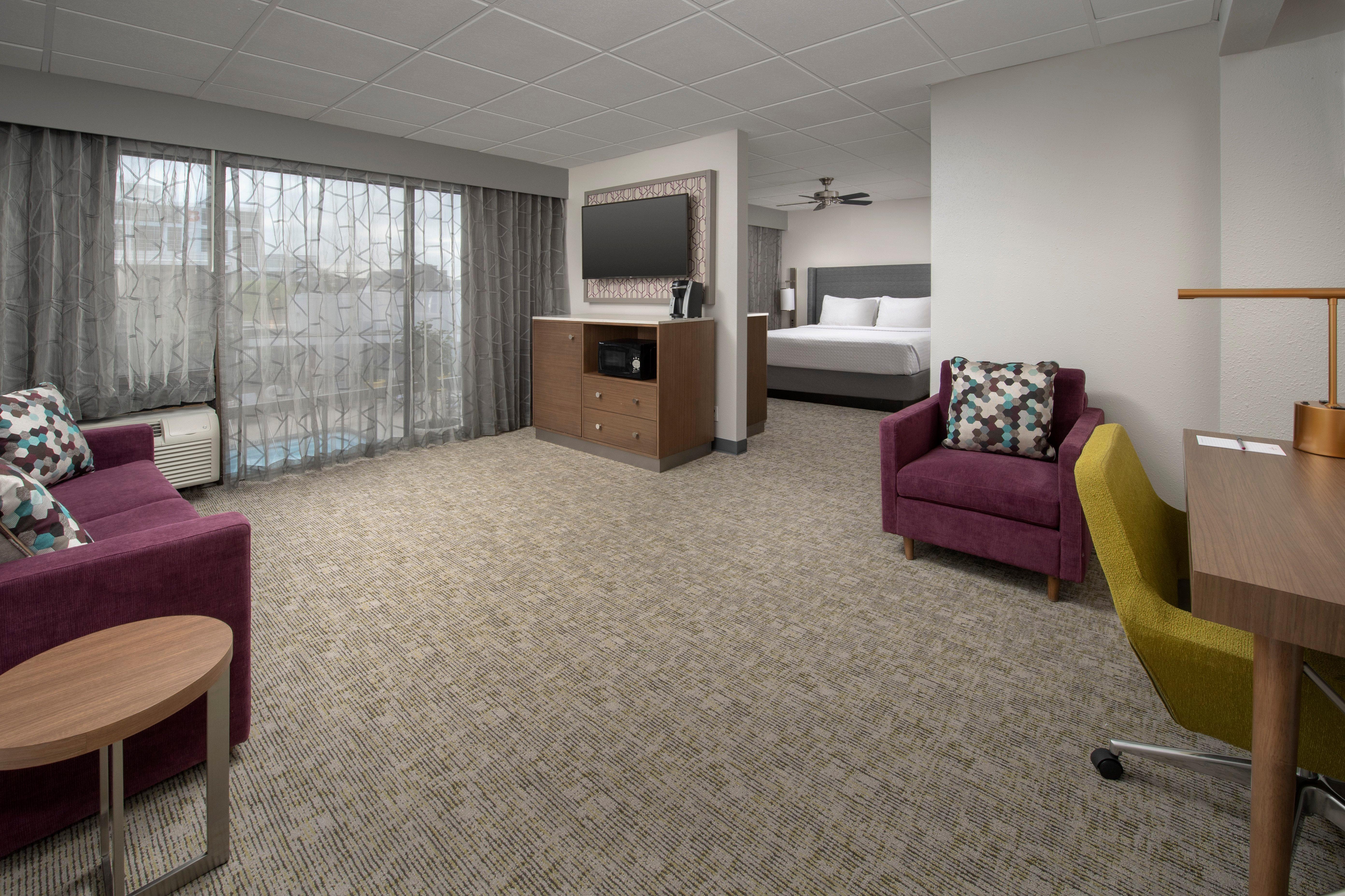 Crowne Plaza San Antonio Airport By Ihg Hotel Exterior photo