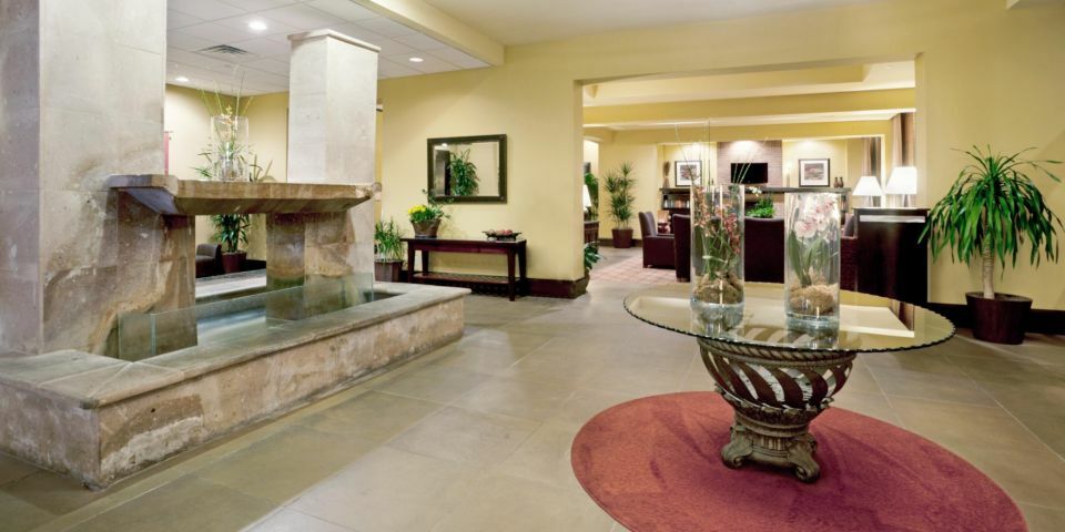 Crowne Plaza San Antonio Airport By Ihg Hotel Exterior photo