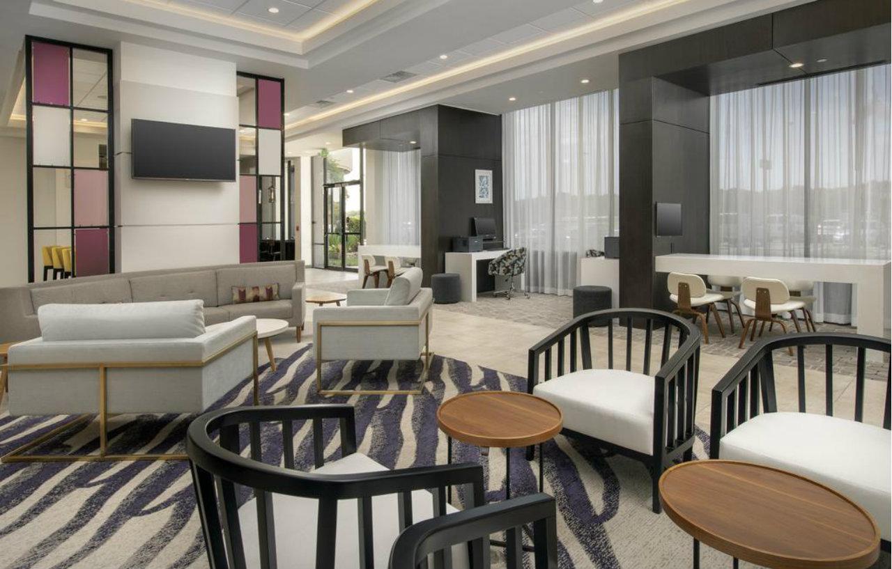 Crowne Plaza San Antonio Airport By Ihg Hotel Exterior photo